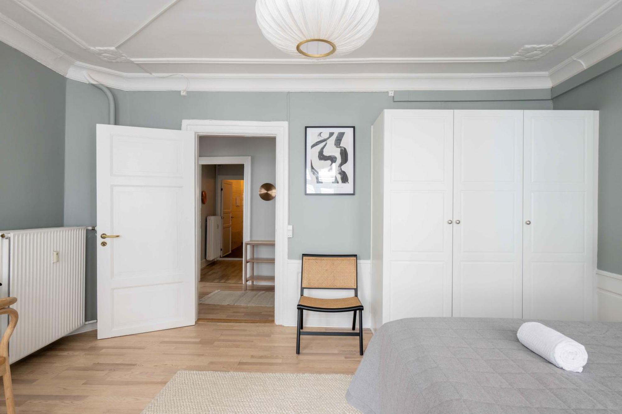Spacious Tivoli Gardens Apartment W 3 Bedrooms Копенгаген Экстерьер фото