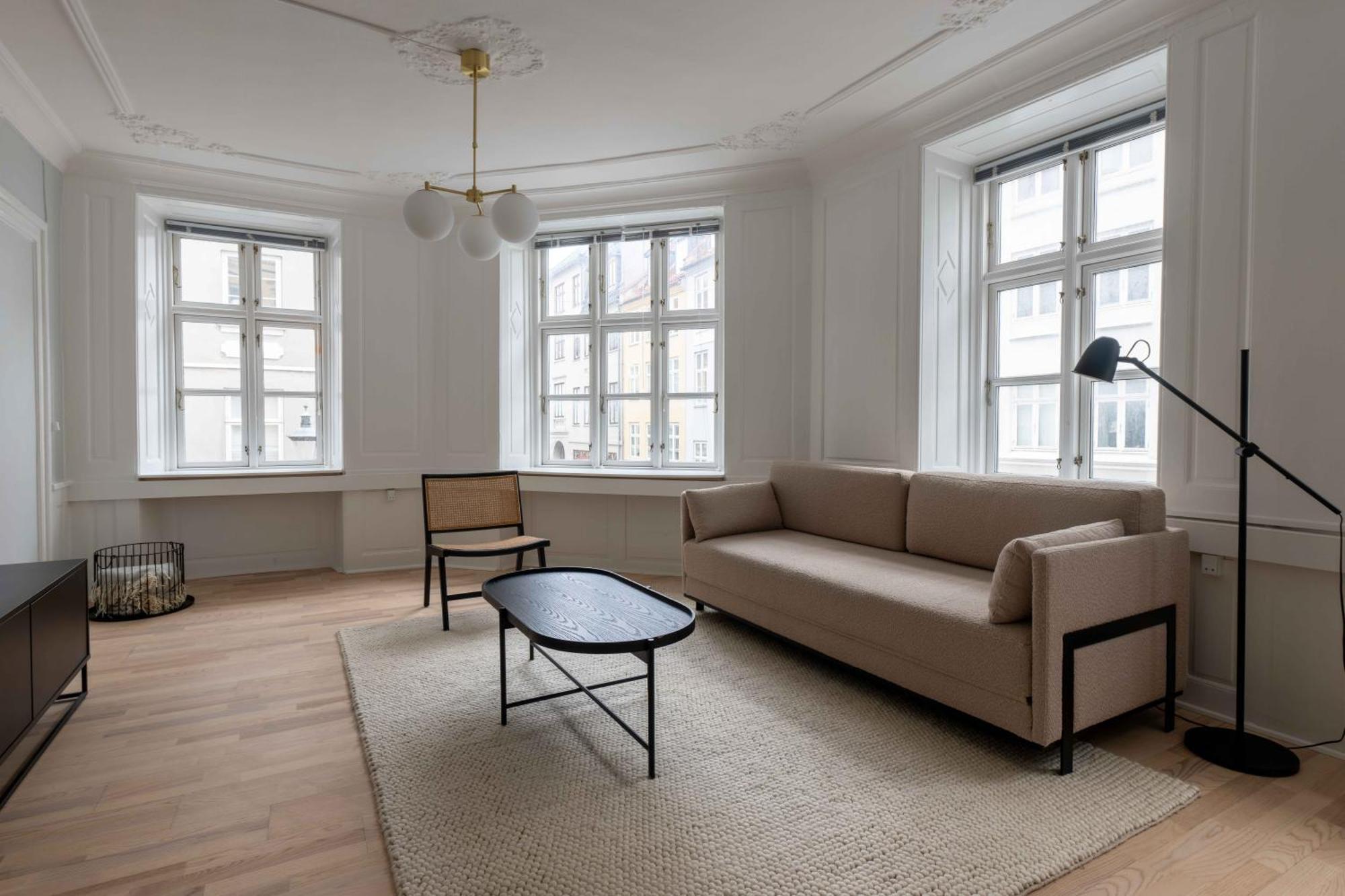 Spacious Tivoli Gardens Apartment W 3 Bedrooms Копенгаген Экстерьер фото